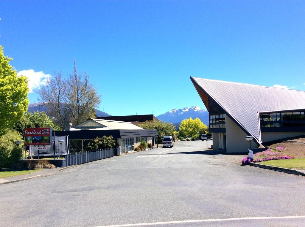 Fiordland Hotel Te Anau Kültér fotó